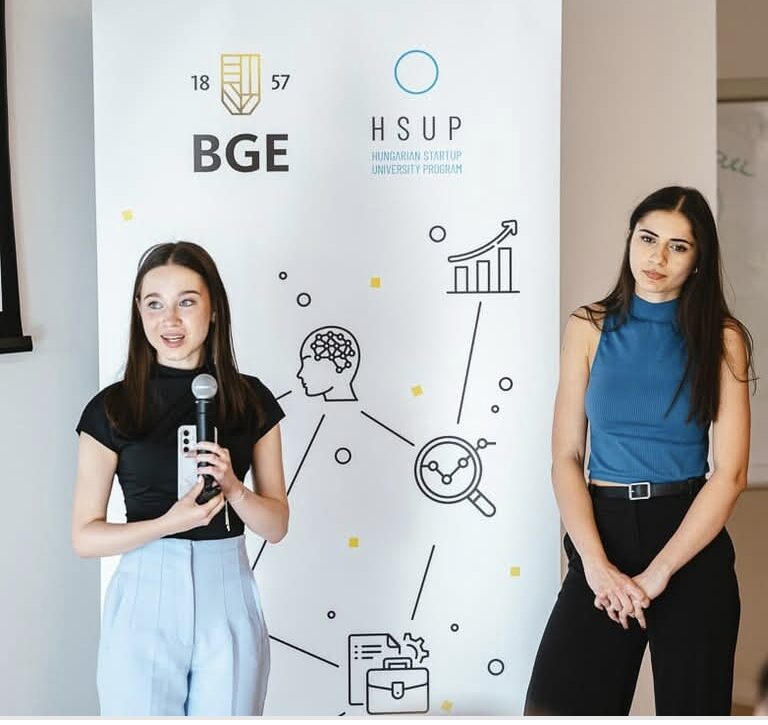 Screenshot_20250911_190152_Facebook